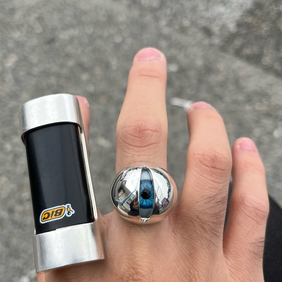 Undercover eye dome ring - Picture 7 of 7